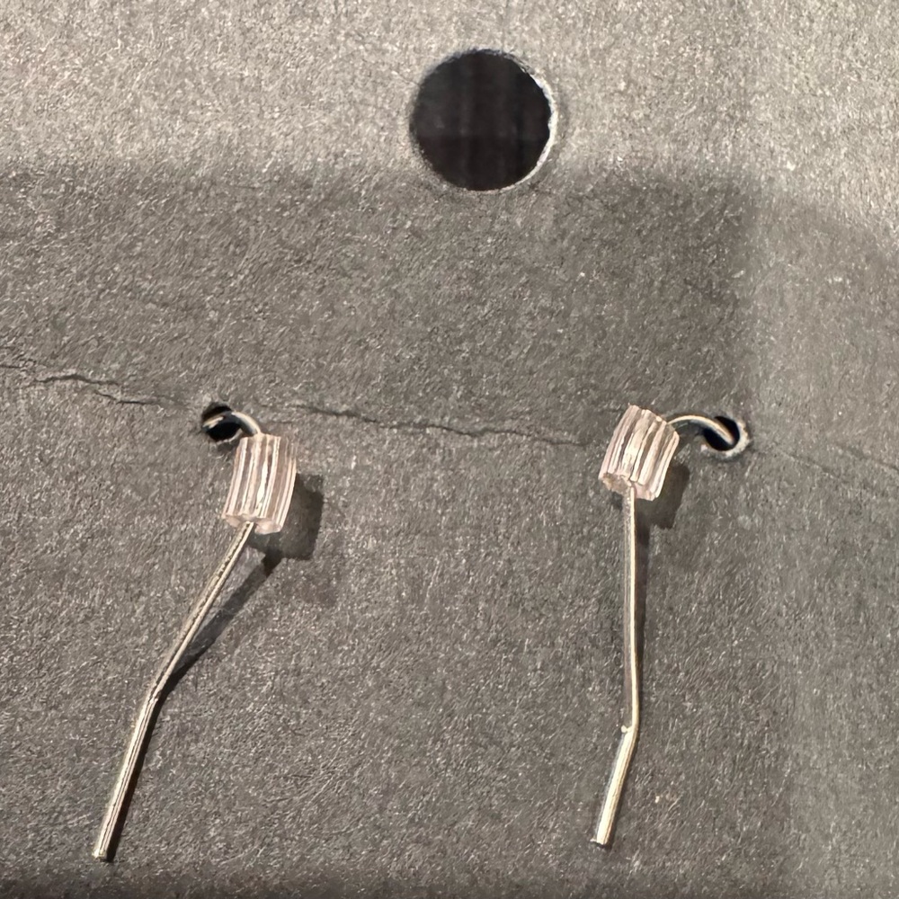 Handmade dangle earrings - Picture 4 of 5